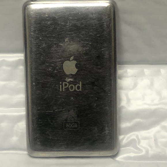 Apple iPod Classic 6th Generation 80GB A1238 Black - Picture 5 of 8